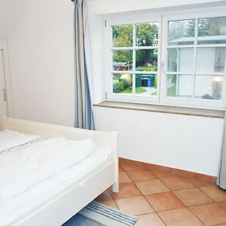 Unterm Reetdach M Terras O Balk U Sauna Apartment