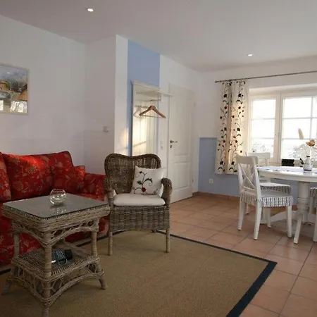 Unterm Reetdach M Terras O Balk U Sauna Appartamento