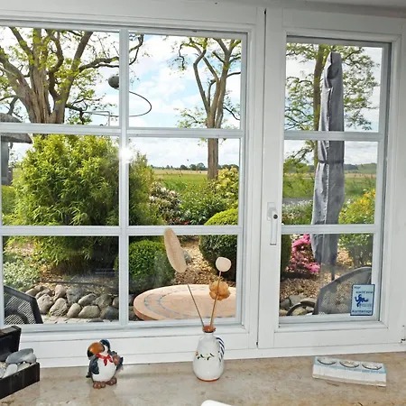 Unterm Reetdach M Terras O Balk U Sauna Apartment