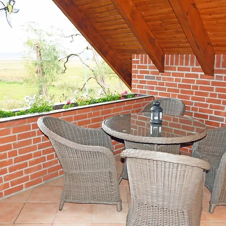 Unterm Reetdach M Terras O Balk U Sauna Middelhagen